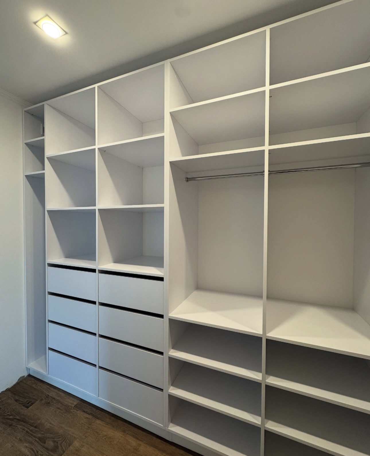 Módulos altos de closet sob medida